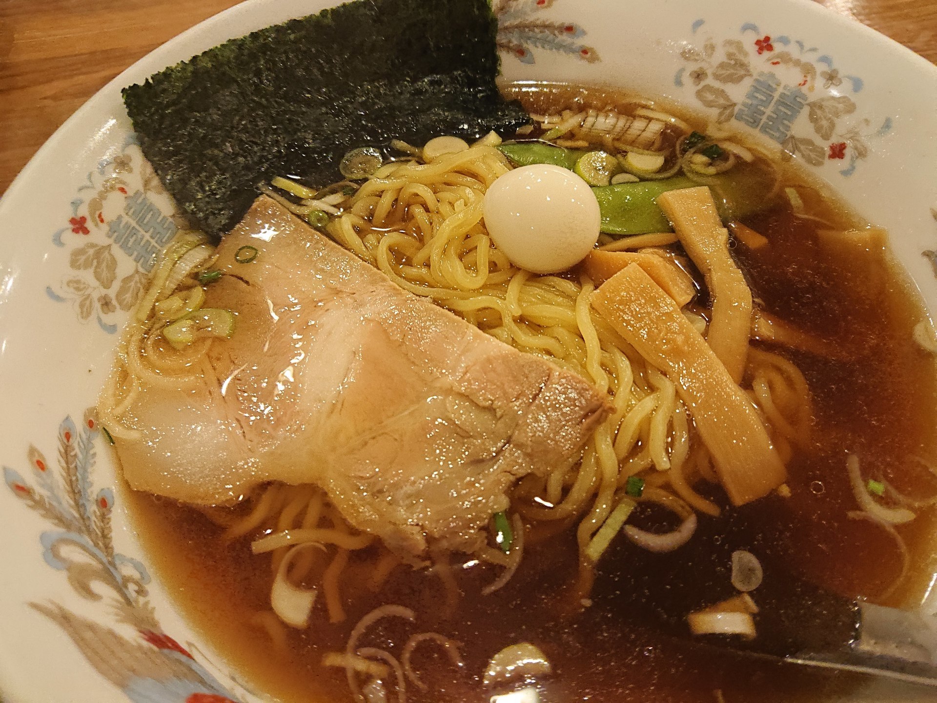 龍王でラーメン490円 横浜駅周辺 時々あちらこちら 孤独のワンコインランチ日記